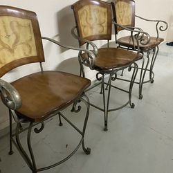 3 Heavy Iron And Wood Swivel High Chairs / 3 Sillas Altas