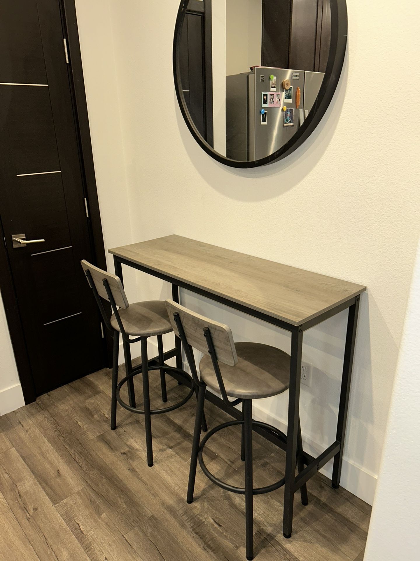 Table And Bar Stools