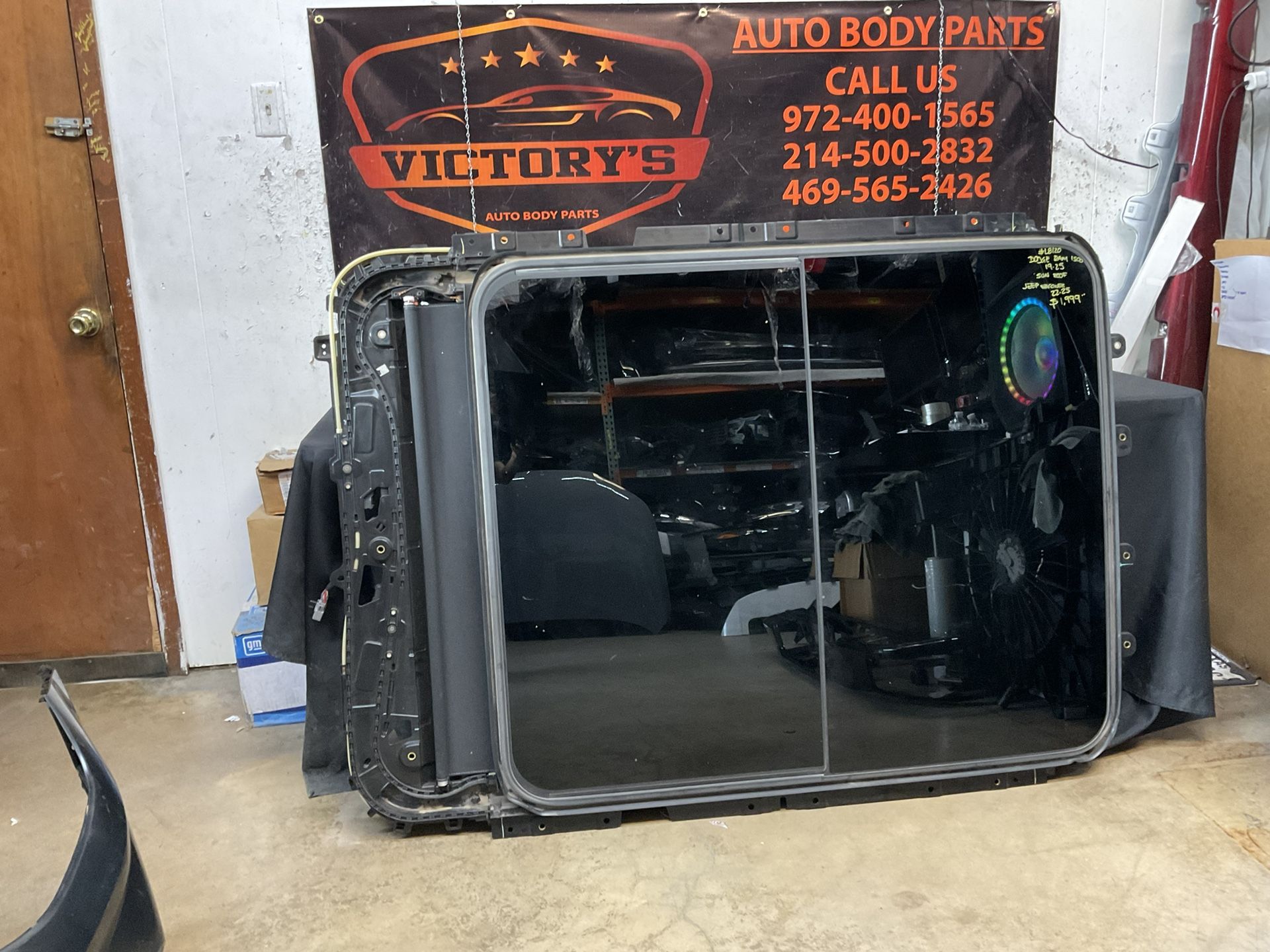 DODGE RAM 1500 SUN ROOF 2019-2025 - JEEP WAGONNER 2022-2025 OEM