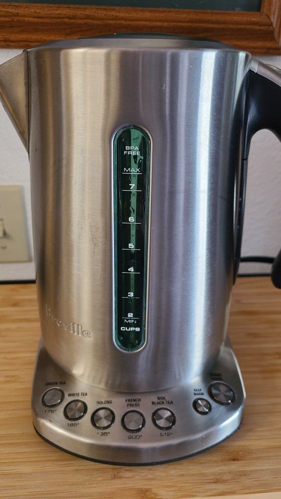 Breville One Touch Tea Kettle for Sale in Santa Monica, CA - OfferUp