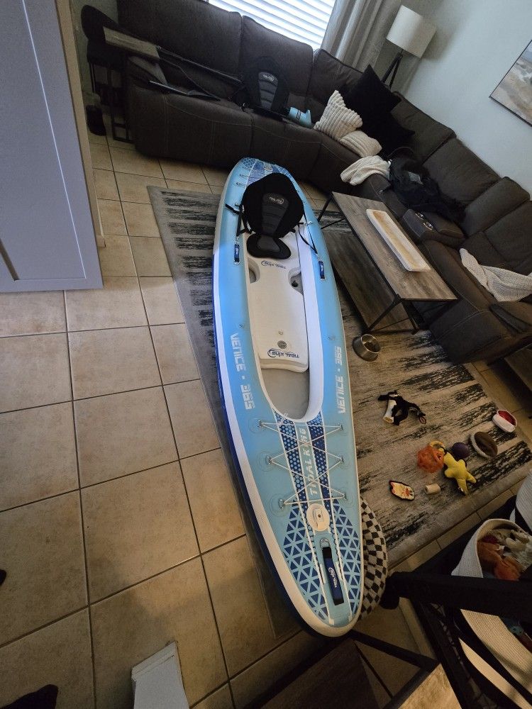 Inflatebable Kayak/ Paddleboard