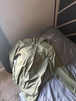 Under Armour Zip-Up Windbreaker Jacket