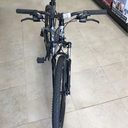 Cannondale Bicycle In Great Condition Great