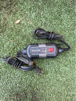 Vector 1.5 Amp Battery Charger and Maintainer