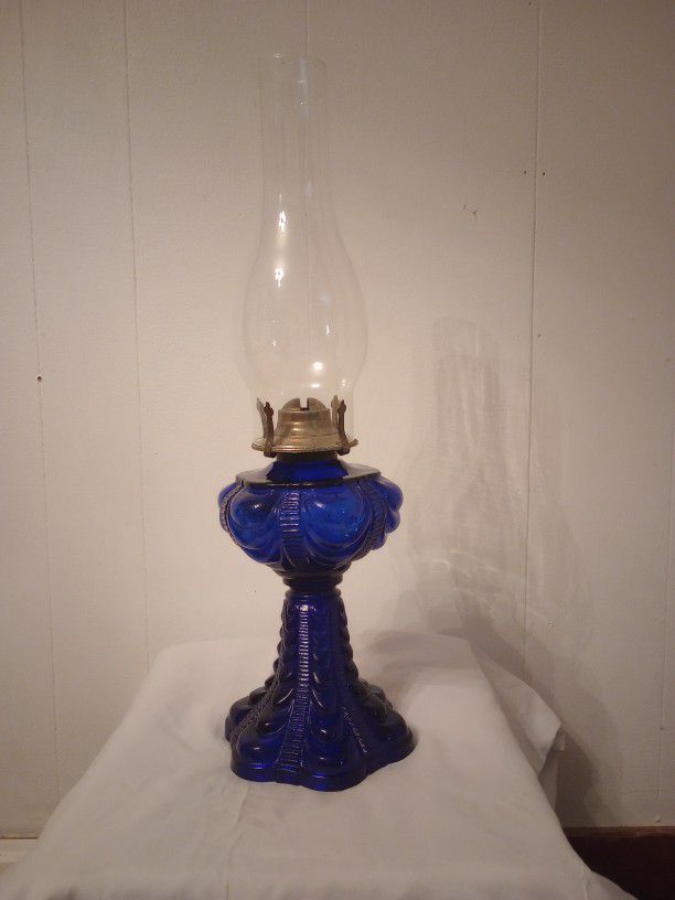 Vintage Cobalt Blue Drape Glass Pedestal Oil Lamp 20'