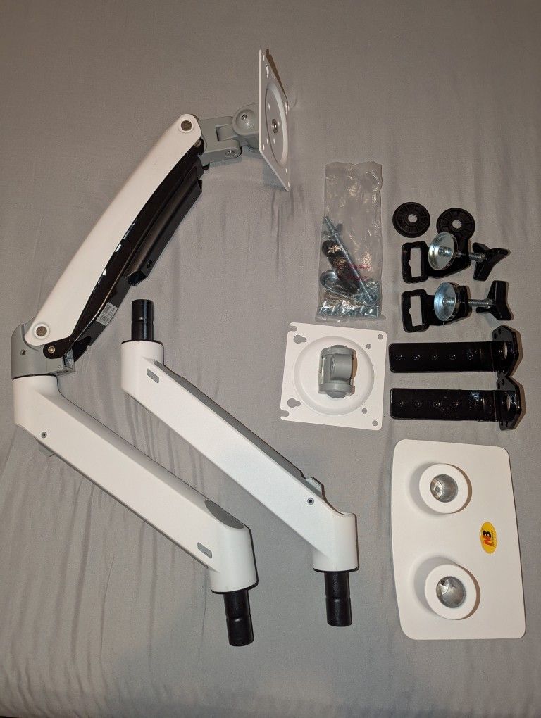 North Bayou Dual Monitor Arm