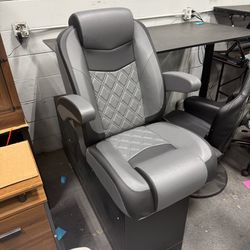 Northcaptain Premium Reclining High Back Pontoon Captain's Chair Boat Bucket Seat with Removable Armrest,White/Charcoal（A585B）