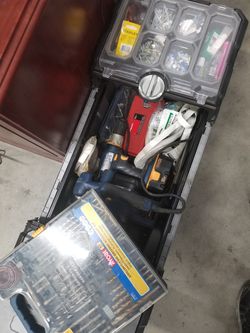 FULL TOOL BOX