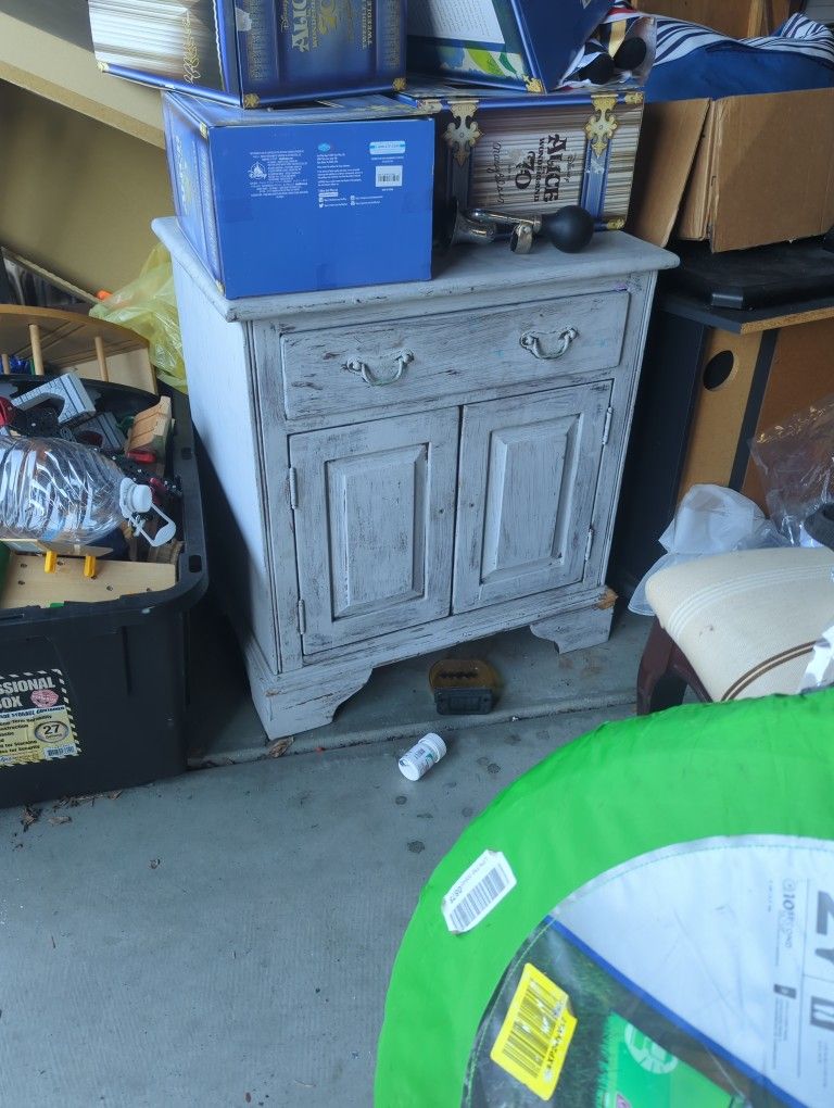 Free Side Cabinet 