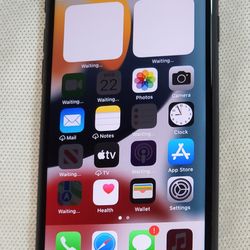 Excellent Condition UNLOCKED APPLE iPhone 8 64GB LOW PRICE