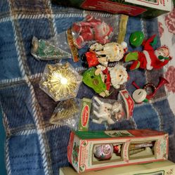 Vintage Xmas Tree Toppers & Ornaments