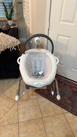Graco Baby Swing and Bouncer