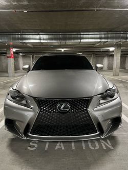 2016 Lexus IS
