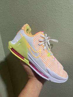 Nike Lebron James Witness 6 'Melon Tint’ Authentic, Size 10 like new
