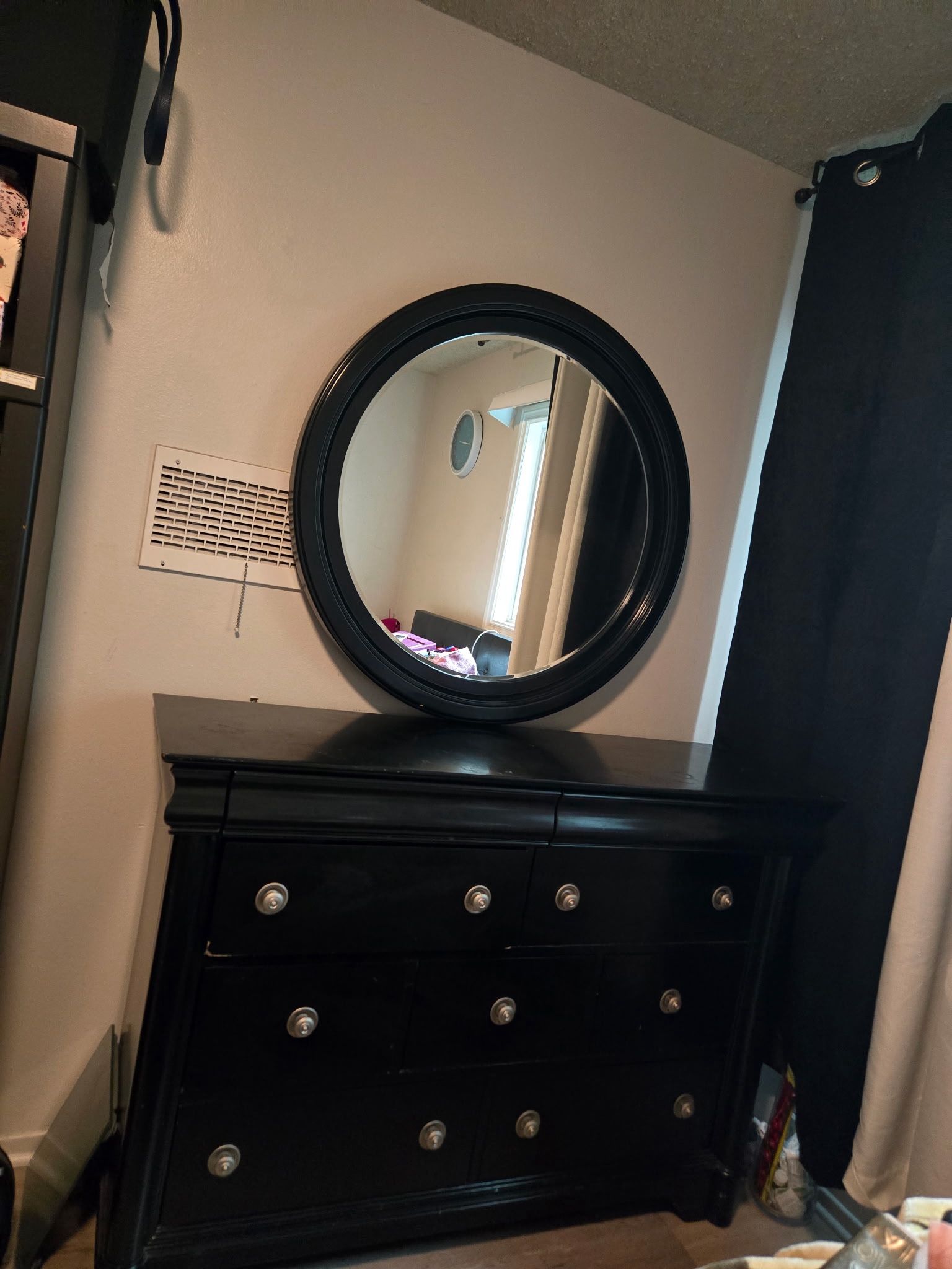 Cabinet With Mirror 