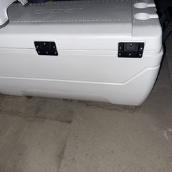 Igloo 120qt cooler