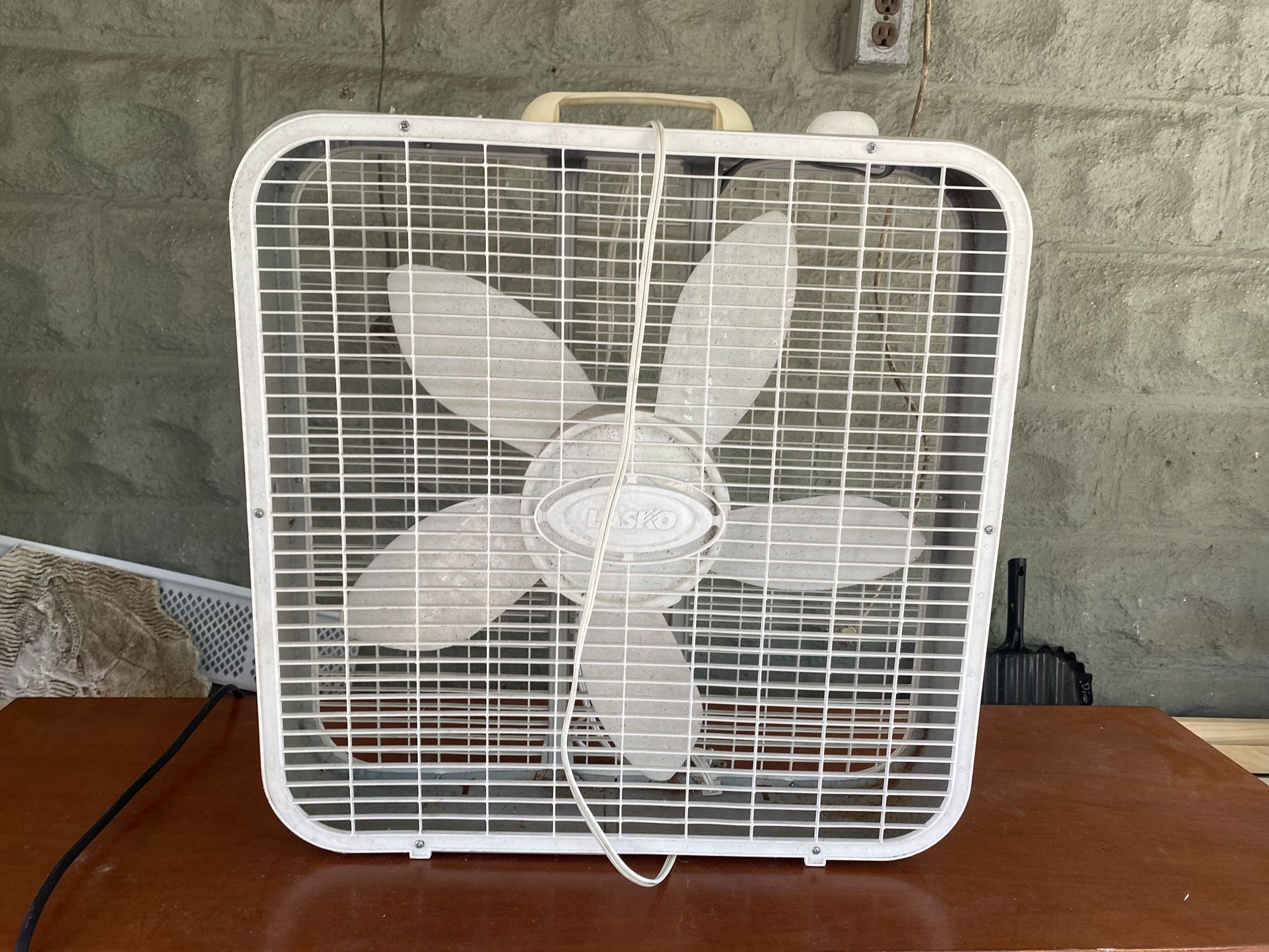 Lasco Fan