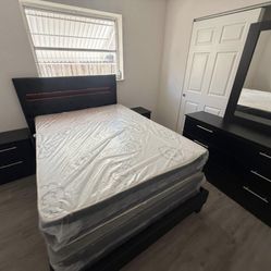 Bedroom Set - Juego De Cuarto 