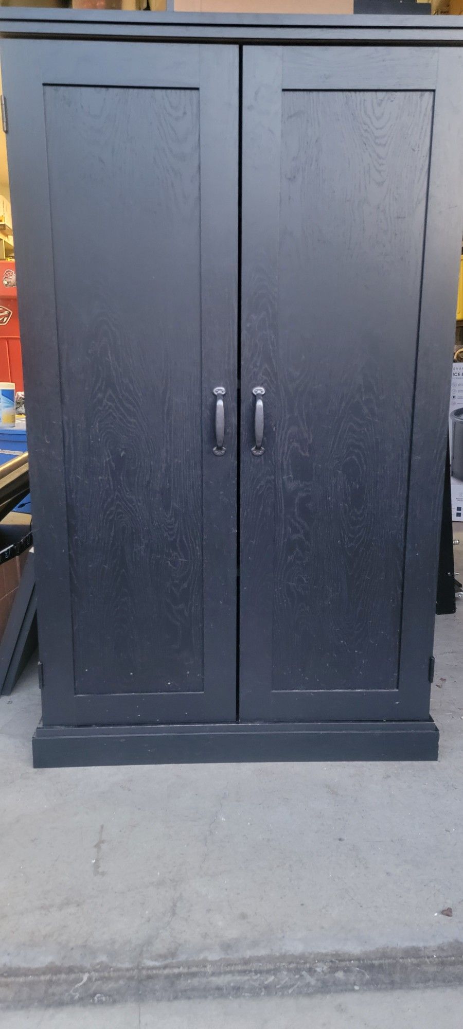 Armoire