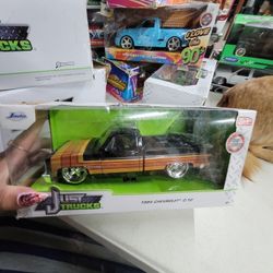 Collectible Chevrolet C-10 1985 $25 Each