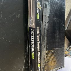 Pittsburgh Torque Wrench