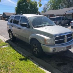 2004 Dodge Durango