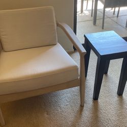 Dovetail White Wood Chair 