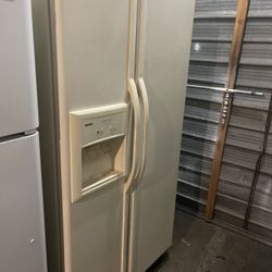 Refrigerator works great icemaker and water Works. We sell all the time delivery extra.