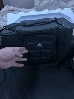 6 Pack Fitness Innovator 300 Stealth Meal Management Bag