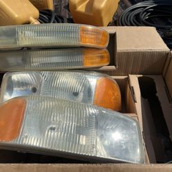 2006 GMC Sierra Headlights And Signals  