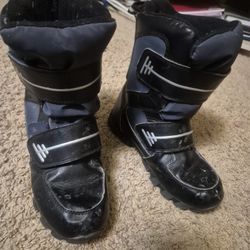 Size 4 Boys Boots 