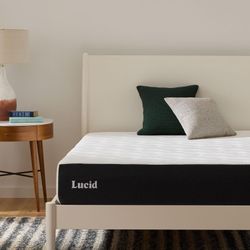 NEW - LUCID Short Queen 10 Inch Memory Foam Mattress - RV Trailer & Camper Mattress - Medium Feel - Bamboo Charcoal and Gel Infusion - Hypoallergenic 