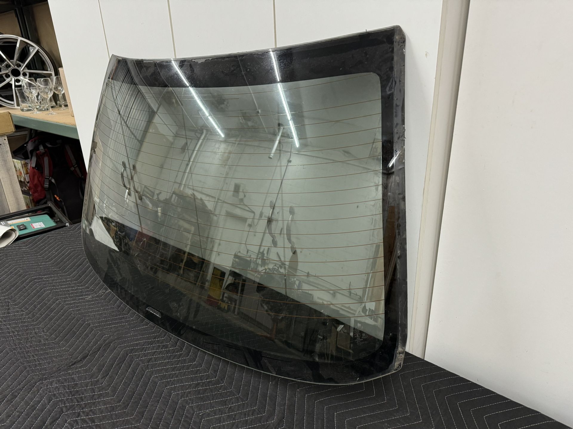 2002-2007 Subaru Impreza, WRX, STI Back Glass