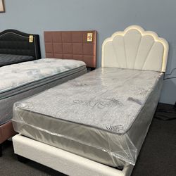 White twin bed frame w/ LED lights