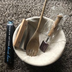 Banneton Basket, Bread Proofing Basket Set (9 inch) With Extras