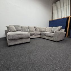 FREE DELIVERY! Very Comfortable Large Gray Sofa Couch Sectional With Washable Pillows