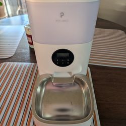 Pet Libro Automated Feeder
