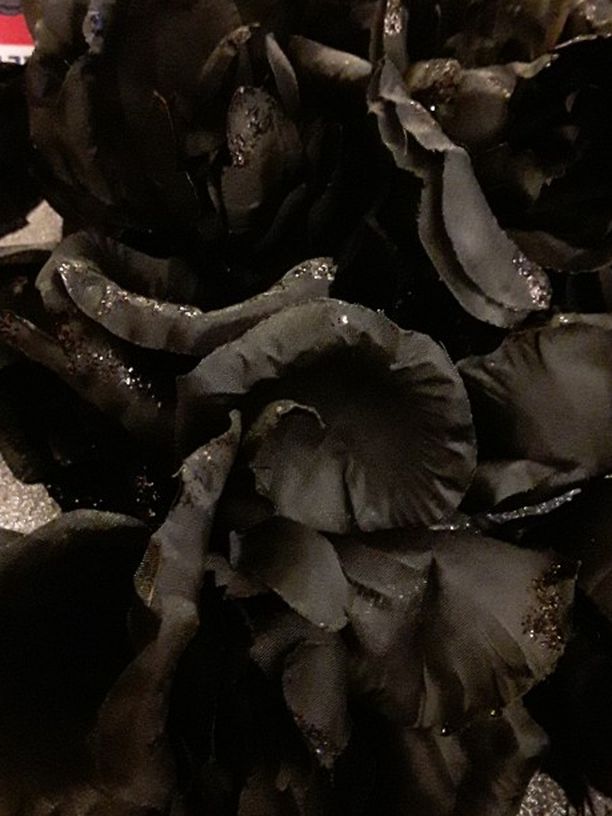 Black Sparkly Roses For Crafts