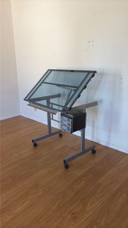 Art desk drawing table