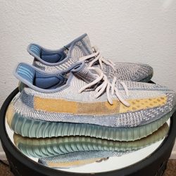 PREOWNED VERY LIGHTLY YEEZY 350 ISRAFI
