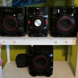 LG CM4550 Mini HiFi Stereo 