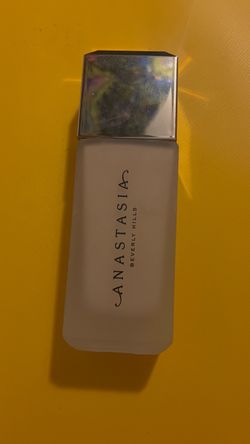 Anastasia Blurring Foundation