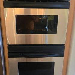 GE DOUBLE WALL OVEN  (NEW) NEVER USED 