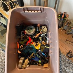 GI Joe 2000s Era  Figurines Vehicles weapons & Outfits 