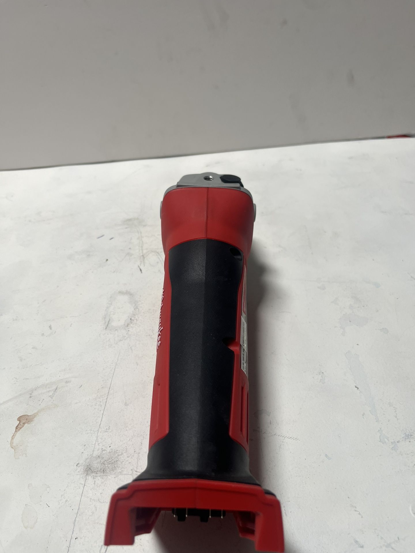 Milwaukee Angle Grinder 18v