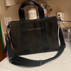 Coach Black  Tote/purse Authentic 