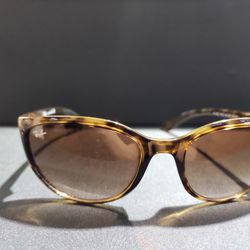 Ray Ban