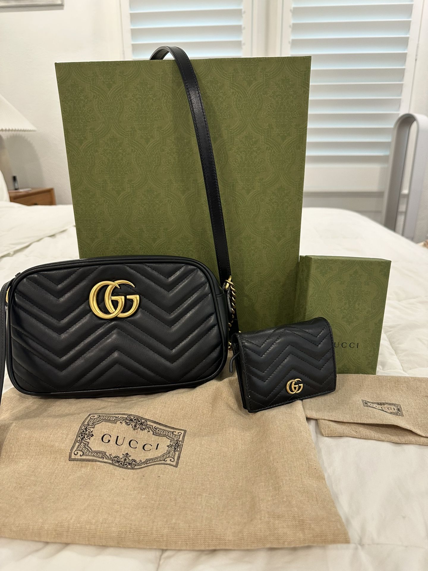 Gucci MARMONT SMALL CAMERA BAG & Wallet