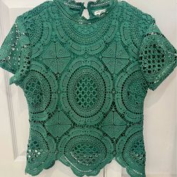 Green lace top, size M