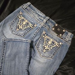 Size 30 Miss Me Straight Leg Jeans